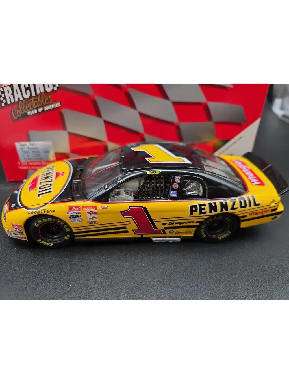 Steve Park #1 Pennzoil 1999 Monte Carlo 1:24 Scale Car Action Bank